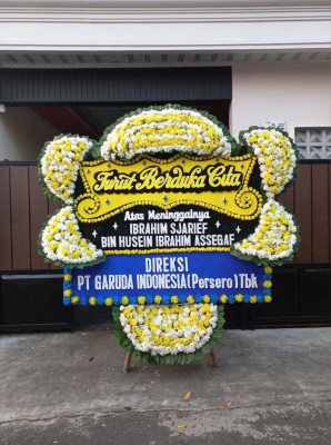 Papan Bunga Duka di Fena Leisela